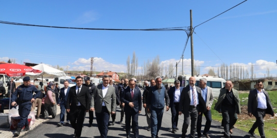 Göynük Köyü’nde 4 Kilometrelik Sıcak Asfalt Hizmete Açıldı
